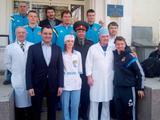 Игроки сборной Украины навестили бойцов АТО в центральном госпитале 