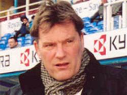 В случае отказа Хиддинка, сборную Кот-д’Ивуара возглавит Глен Ходдл