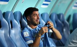 Luis Suarez brach nach dem Spiel zwischen Ghana und Uruguay in Tränen aus (FOTO)