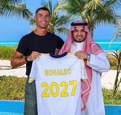 Офіційно. Кріштіану Роналду підписав нову угоду «Аль-Насром» (ФОТО)