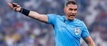 УЕФА до конца сезона отстранил арбитра, который судил матч «Барселона» — «Атлетико» в Лиге чемпионов