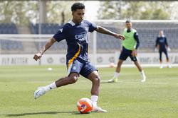 «Реал» встановив ціну за Родріго, яким цікавиться «Манчестер Сіті»