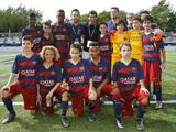 Руководство «Барселоны» запретило детской команде фотографироваться с легендой «Реала» Раулем