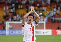 Жена футболиста национальной сборной Китая требует исключить его из команды из-за измены