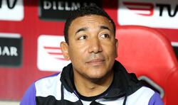 СМИ: «Днепр» ведет переговоры с ангольским тренером из Португалии