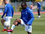 Samba Diallo started preparing for the season at home (PHOTOS)
