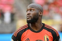 В Італії звільнили журналіста за те, що він назвав Лукаку «негром»