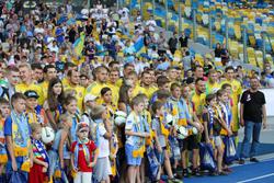 Сборная Украины провела открытую тренировку на Олимпийском ( фото, видео)