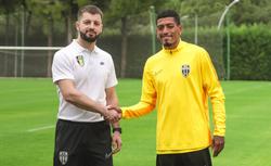 «Александрия» арендовала бразильского форварда