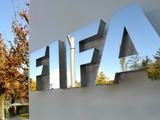 Изобретатель исчезающего спрея хочет отсудить у ФИФА 100 млн долларов