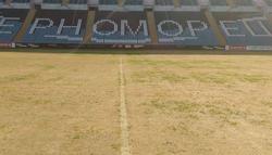 На стадионе «Черноморец» летом заменят газон 