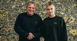 Дортмундская «Боруссия» объявила о продлении соглашения с украинским футболистом (ФОТО)