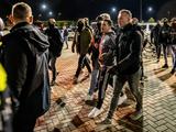 Скандал после матча Лиги конференций АЗ — «Легия»: два футболиста польского клуба арестованы, президент избит (ФОТО, ВИДЕО)