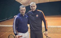 Ракицкий получил мастер-класс по теннису от Реброва