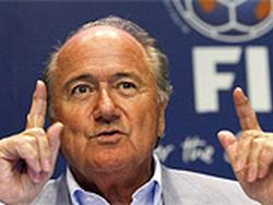 Блаттер будет баллотироваться на пост главы ФИФА еще на один срок