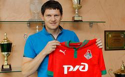 Тарас Михалик продлил контракт с «Локомотивом»