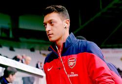 Месут Эзил: «Общаемся с Зиданом и сейчас»