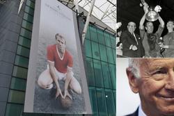 «Манчестер Юнайтед» переименовал трибуну «Олд Траффорд» в честь Бобби Чарльтона