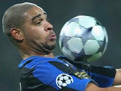 Агент Адриано опроверг информацию о проблемах футболиста с алкоголем