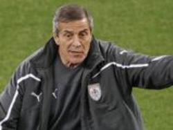 Табарес останется в сборной Уругвая до ЧМ-2014