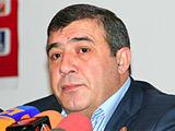 Глава армянской федерации футбола подает в суд на экс-тренера национальной сборной