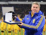 УЕФА: Награды для украинцев и голландцев