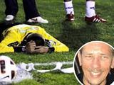 Троим убийцам голландского футбольного арбитра предъявлено обвинение