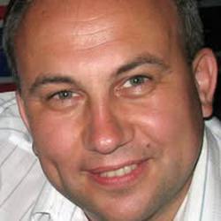 Книга для багатьох футбольних тренерів і прискіпливих вболівальників...
