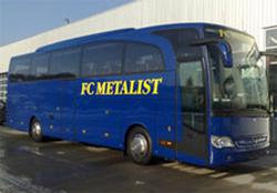 "Металлист" обновляет не только состав, но и автобус