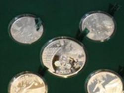 НБУ вводит одногривневую монету Евро-2012