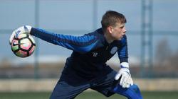 Андрей Лунин — лучший молодой футболист УПЛ в апреле