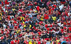 «Арсенал» запретит посещать матчи болельщикам, оскорблявшим клуб в соцсетях