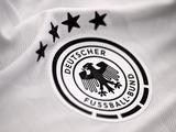 Adidas припиняє продаж футболок збірної Німеччини з номером 44