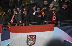  Antwerp fans: "Is Shakhtar ashamed of the referees' help?" 