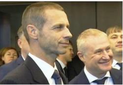 Обзор СМИ. Фартовый президент 