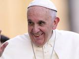Папа римский получил в подарок футболку «Барселоны»