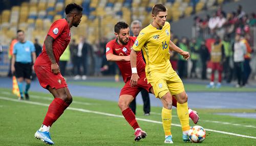 Виталий Миколенко попал в символическую сборную отбора Евро-2020 по версии Transfermarkt