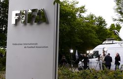  ФИФА пожизненно отстранила от футбольной деятельности троих фигурантов дела о коррупции