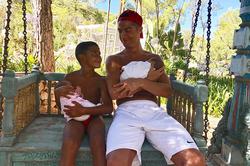 Криштиану Роналду: «Отцовство сделало меня мягким»
