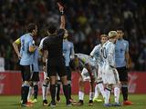 Пауло Дибала: «После матча с Уругваем Месси успокаивал меня»
