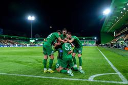 «Шахтёр»  сравниваем с «Динамо»...