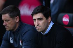 Bournemouths Cheftrainer Andoni Iraola kann den Spitzenklub in der Premier League führen