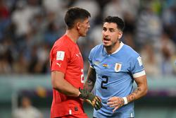 Der Spieler der uruguayischen Nationalmannschaft kann für 15 Spiele disqualifiziert werden
