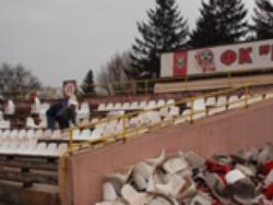После матча с «Динамо» «Кривбасс» ремонтирует стадион и зовет милицию