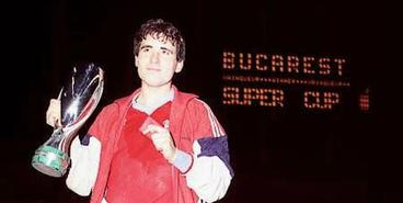 Гол Хаджи в ворота «Динамо» в матче за Суперкубок УЕФА 1986 года: