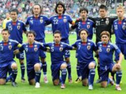 Сборная Японии сыграла первый матч после землетрясения