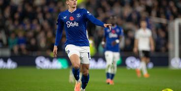 Отмененный гол Барри с передачи Миколенко