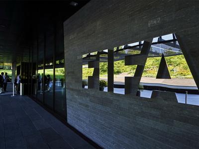 Офіційно! ФІФА та УЄФА відсторонили російські команди від участі в усіх турнірах!