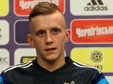 Иван Петряк в четвертый раз подряд стал лучшим молодым футболистом месяца в Украине