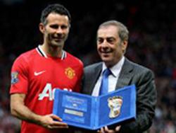 Матч с «Норвичем» стал для Гиггза 900-м за «Манчестер Юнайтед»